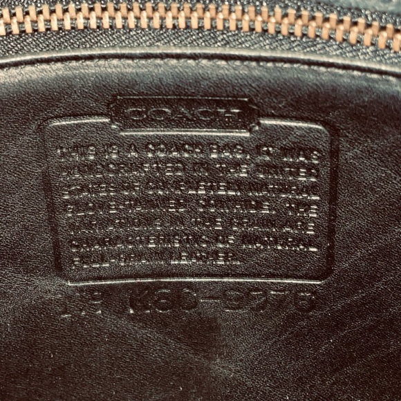 🚨SOLD ON WHATNOT🚨Coach Vintage Companion Flap Crossbody Bag - Picture 8 of 8